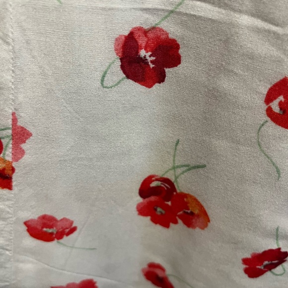 Gap white with red flowers 🌺 mini dress - Picture 5 of 5